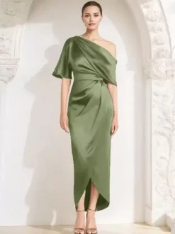 Robe fourreau plissée pour mère asymétrique épaule dénudée demi-manches robes d'invitées pour mariage