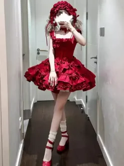 Robe gothique Lolita bordeaux en jacquard avec fleurs et n艙uds style kawaii