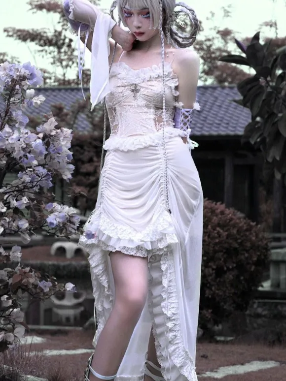 Robe gothique Lolita JSK Punk sans manches volants en dentelle motif croisé jupe pull Lolita blanche