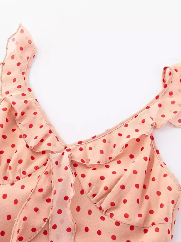 Robe imprimée rouge à fleurs sans manches col V et taille haute pour femme.