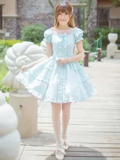 Robe Lolita classique en couches volants Lolita Robe manches courtes Lolita Op robe ornées de boucles Déguisements Halloween