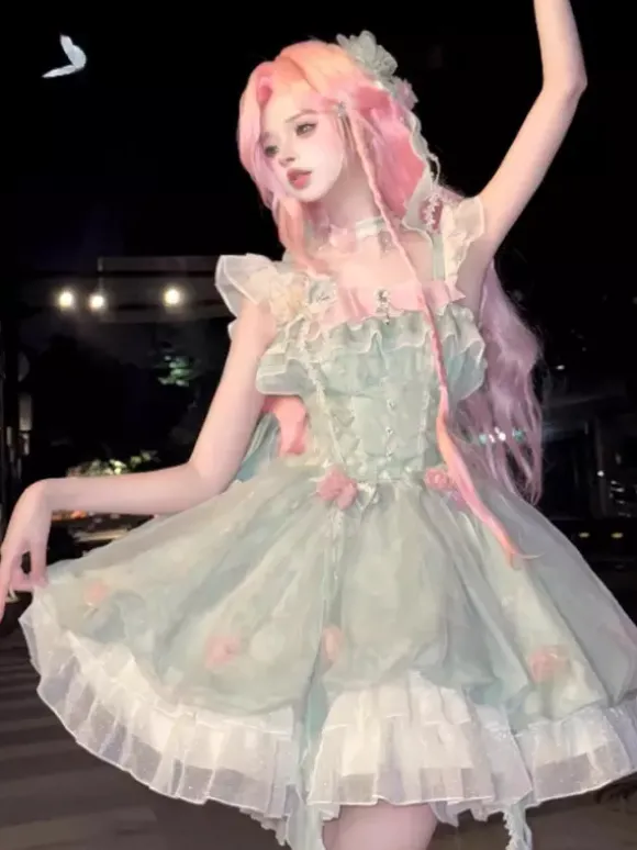 Robe Lolita douce sans manches à fleurs ras du cou vert clair avec traîne