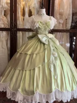 Robe Lolita féerique rose robe de bal ornée de perles et de fleurs n艙ud dans le dos bandage en dentelle manches en dentelle.