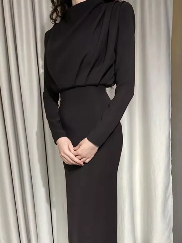 Robe longue à col montant pour femme - Robe fendue au dos et manches longues - Soirée de printemps 2026