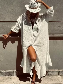 Robe longue brodée à 艙illets pour femme - Kaftan bohème blanc à col en V et ourlet à volants oversize - Vacances d'été à la plage 2026