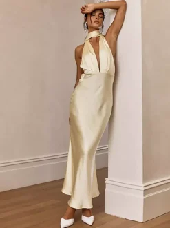 Robe longue dos nu en satin pour femme - Élégante robe sirène dos nu à décolleté plongeant et foulard - Invitée à un mariage d'été 2026
