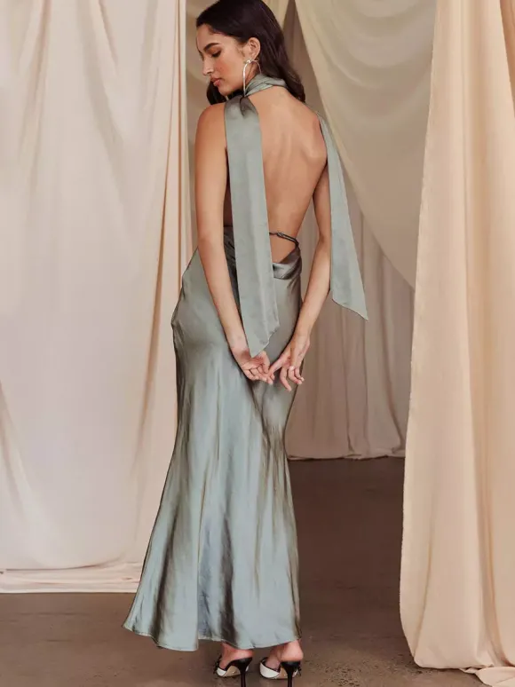 Robe longue dos nu en satin pour femme - Élégante robe sirène dos nu à décolleté plongeant et foulard - Invitée à un mariage d'été 2026