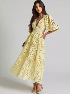 Robe longue en dentelle ajourée pour femme - Décolleté en V profond manches bouffantes coupe trapèze - Robe de bal - Invitée à un mariage d'été 2026