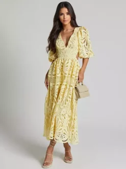 Robe longue en dentelle ajourée pour femme - Décolleté en V profond manches bouffantes coupe trapèze - Robe de bal - Invitée à un mariage d'été 2026