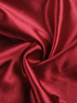 Robe longue en satin à épaules dénudées pour femme - Robe élégante rouge bordeaux à fente haute et fronces - Tenue idéale pour les invités aux mariages de printemps 2026