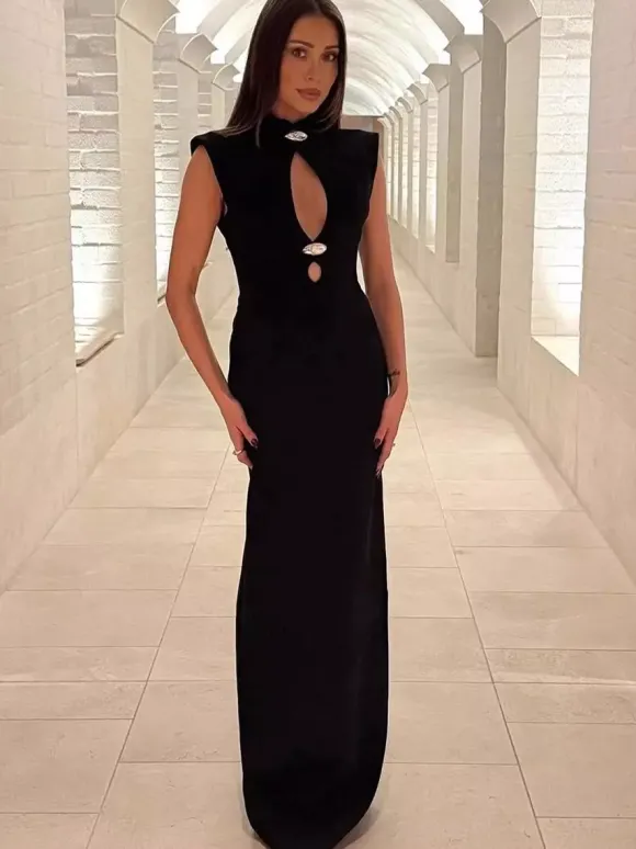 Robe longue moulante sans manches à découpe en forme de goutte d'eau pour femme 2026