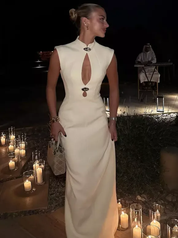 Robe longue moulante sans manches à découpe en forme de goutte d'eau pour femme 2026