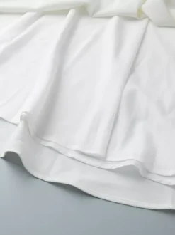 Robe longue trapèze sans manches à col carré pour l'été 2026