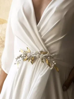 Robe mariée trapèze col V demi-manche longueur au sol dos en V nu jupe fendue robe de mariage