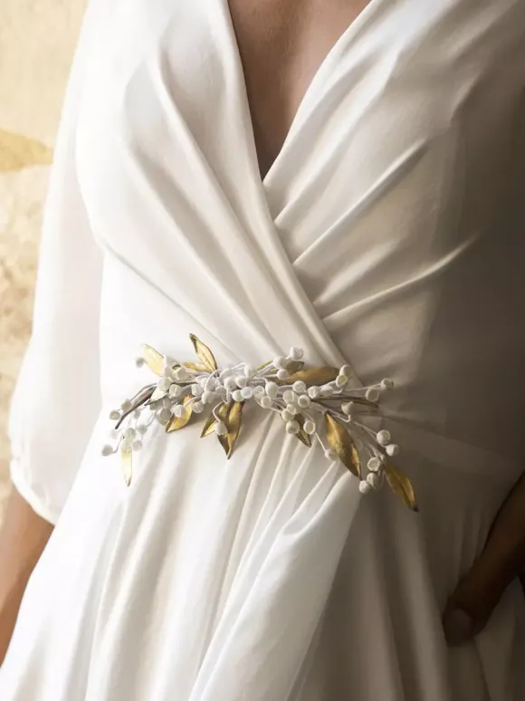 Robe mariée trapèze col V demi-manche longueur au sol dos en V nu jupe fendue robe de mariage