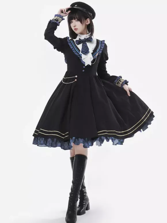 Robe militaire Lolita avec cravate et cape costume élégant de cosplay pour jeu de rôle
