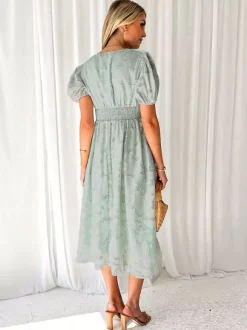 Robe mi-longue fleurie à col en V et manches bouffantes pour femme (2026)