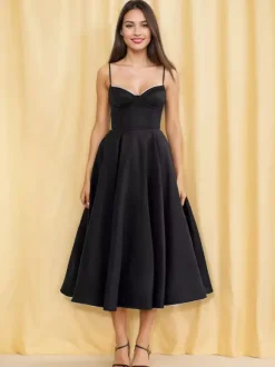 Robe mi-longue rose pâle à bretelles et décolleté en c艙ur coupe trapèze pour fête d'anniversaire pour femme 2026