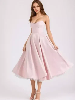 Robe mi-longue rose pâle à bretelles et décolleté en c艙ur coupe trapèze pour fête d'anniversaire pour femme 2026