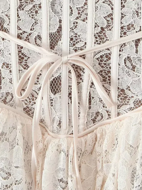 Robe mini corset en dentelle à col en c艙ur robe trapèze sexy à bretelles pour fête d'anniversaire 2026