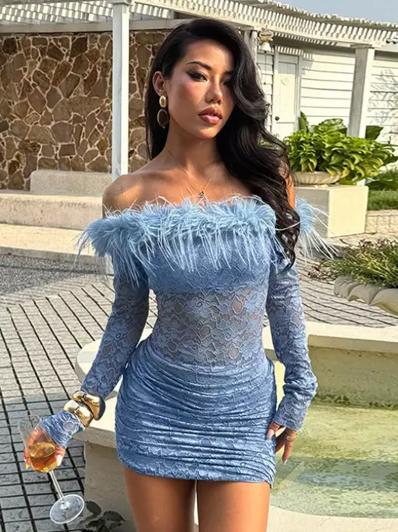 Robe mini en dentelle et fausse fourrure pour femme - Bleu poudré moulante froncée manches longues - Robe d'invitée pour mariage de printemps 2026