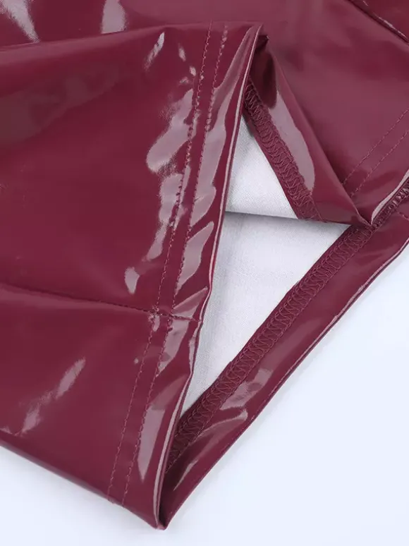 Robe mini femme en similicuir rouge foncé - Robe moulante sexy à décolleté plongeant et dos nu - Style rebelle pour vos soirées d'été 2026