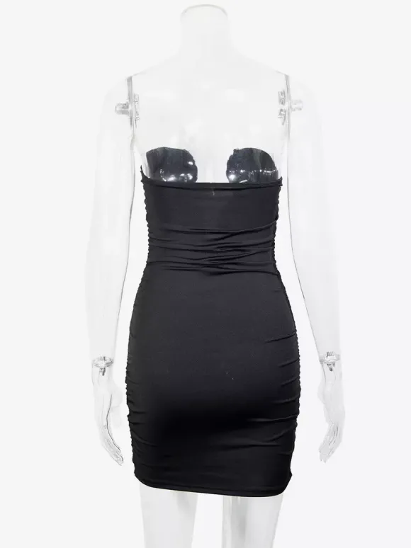 Robe mini moulante sexy à décolleté plongeant en V sans bretelles et froncée collection femme 2026