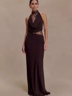 Robe moulante maxi sans manches à col montant empiècements en dentelle et découpes pour femme 2026