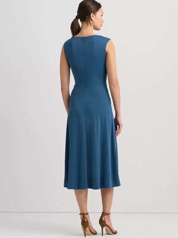 Robe mère à col bijou sans manches courte plissée robes d'invitées de mariage