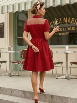 Robe pin-up rockabilly à encolure c艙ur et patchwork en résille simple boutonnage pour femme 2026