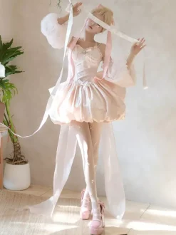 Robe Sweet Lolita en jacquard avec n艙uds jupe-salopette rose à manches amovibles silhouette fleurie et traîne.
