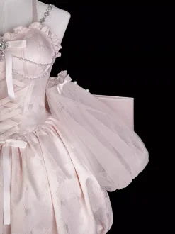 Robe Sweet Lolita en jacquard avec n艙uds jupe-salopette rose à manches amovibles silhouette fleurie et traîne.