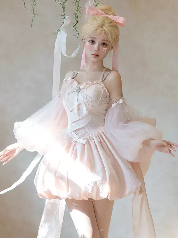 Robe Sweet Lolita en jacquard avec n艙uds jupe-salopette rose à manches amovibles silhouette fleurie et traîne.