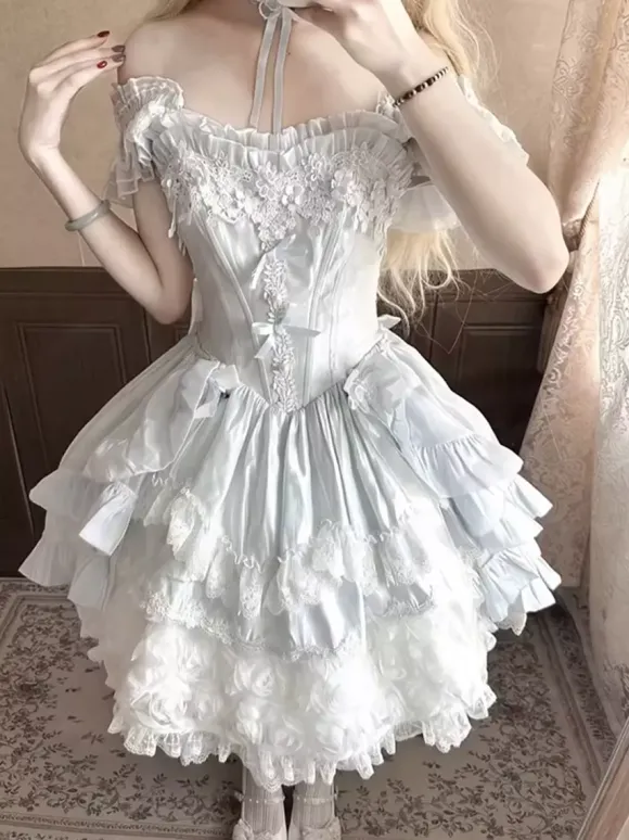 Robe Sweet Lolita en polyester sans manches à lacets et volants multiples couleur champagne.