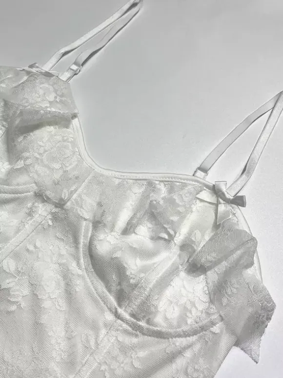 Robe blanche sexy mini dos nu à lacets sans manches col V pour une soirée en amoureux