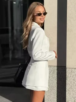 Robe blazer élégante pour femme mini-robe - Ceinture cache-c艙ur col cranté coupe ajustée - Collection printemps-été 2026