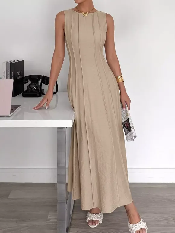 Robe camel sans manches en maille maxi à col rond et coupe ajustée style décontracté