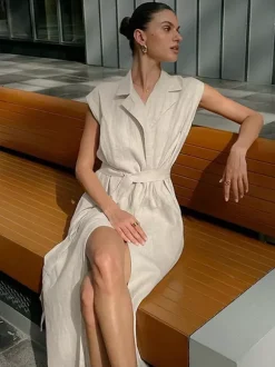 Robe-chemise femme en lin et coton mélangés couleur avoine - Robe longue sans manches à revers cranté et poche - Élégante tenue de bureau d'été avec ceinture - Collection 2026