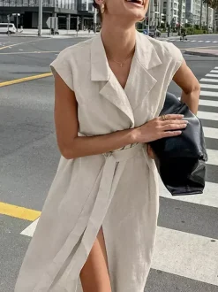 Robe-chemise femme en lin et coton mélangés couleur avoine - Robe longue sans manches à revers cranté et poche - Élégante tenue de bureau d'été avec ceinture - Collection 2026
