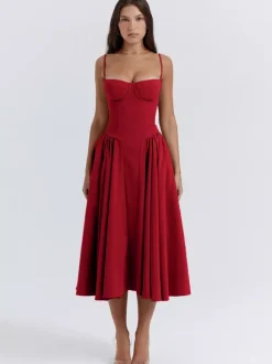 Robe corset rose pâle à bretelles spaghetti dos nu plissée mi-longue style cottagecore 2026