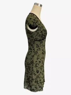 Robe courte à manches courtes et col en V à imprimé floral pour femme 2026
