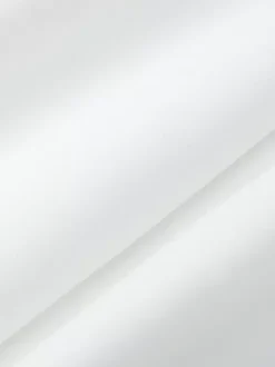 Robe courte plissée à manches courtes et col en V style décontracté écru et blanc idéale pour un rendez-vous galant.