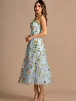 Robe de bal asymétrique à fleurs sans manches longueur thé coupe trapèze en dentelle brodée