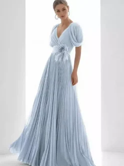 Robe de bal en mousseline de soie col en V coupe trapèze manches courtes plumes robes d'invitées de mariage