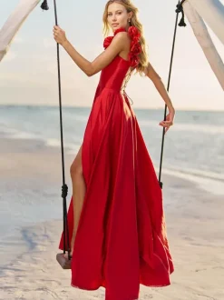 Robe de bal en taffetas col en c艙ur ligne a sans manches fleurs robes de soirée