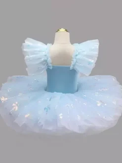 Robe de ballet bleu ciel clair pour fille ornée d'appliqués neige en polyester idéale pour les spectacles.