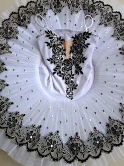 Robe de Ballet noire blanche enfant fille ballerine brodée de strass en dentelle