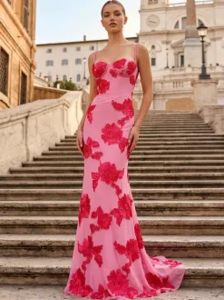 Robe de bal sirène à col c艙ur sans manches lacée ornée de fleurs en dentelle robe de soirée formelle
