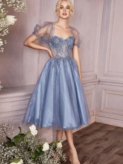 Robe de cocktail Belle A-ligne Tea-Longueur Col en coeur Robes de soirée en dentelle