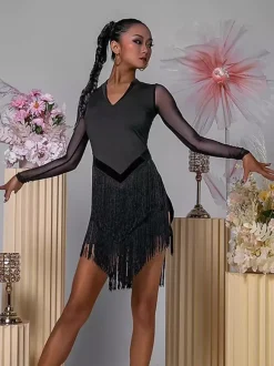 Robe de danse latine noire à franges pour femme manches longues dos nu élégante en polyester.